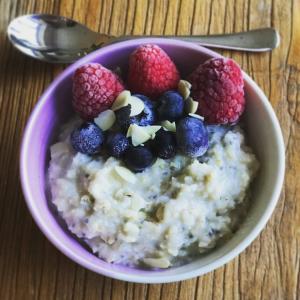 Coconut Porridge With Blueberries and Raspberries