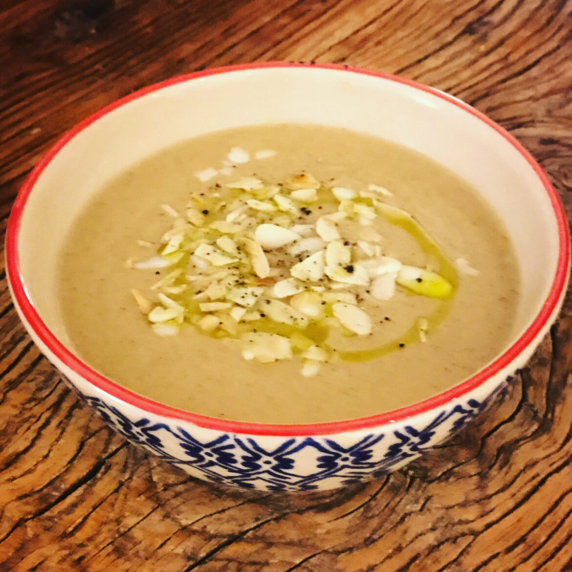 maroccan spiced cauliflower and almond soup maroccan spiced cauliflower and almond soup