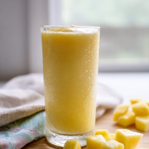 Frozen Fruit Smoothie with Mango and Pineapple