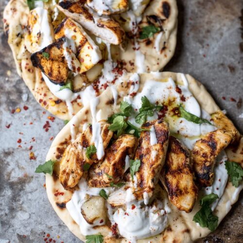 Spiced Chicken and Halloumi Flatbread with Garlic Yoghurt