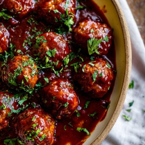 Spanish Meatballs with Red Wine Sauce